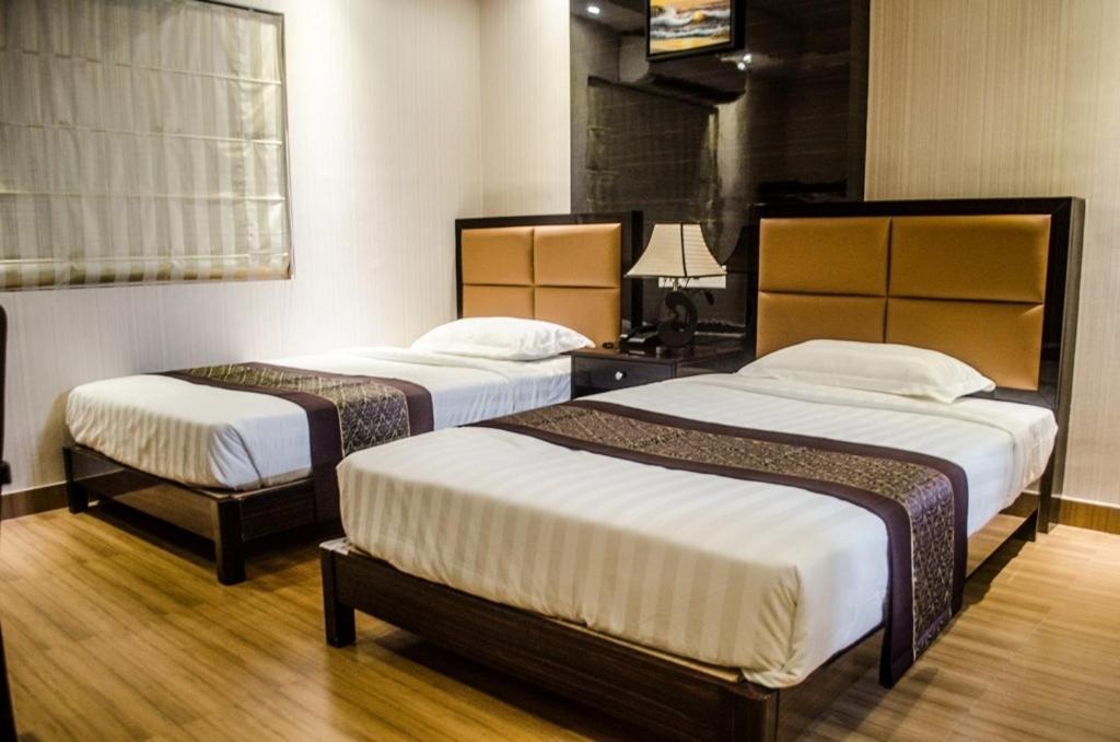 Hotel Comfotel Calcutta  Esterno foto