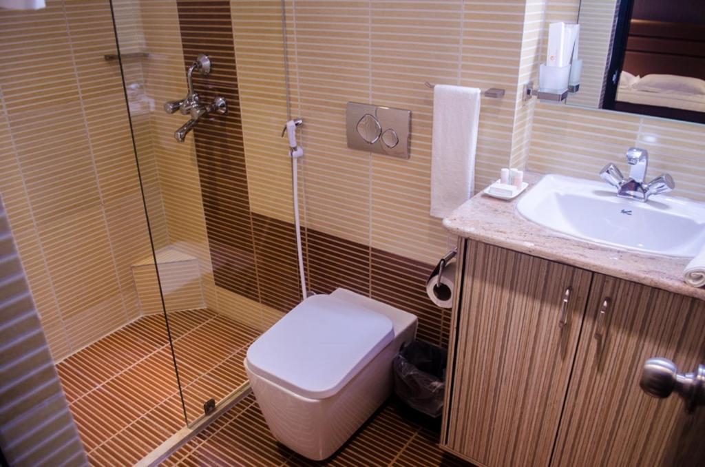 Hotel Comfotel Calcutta  Esterno foto