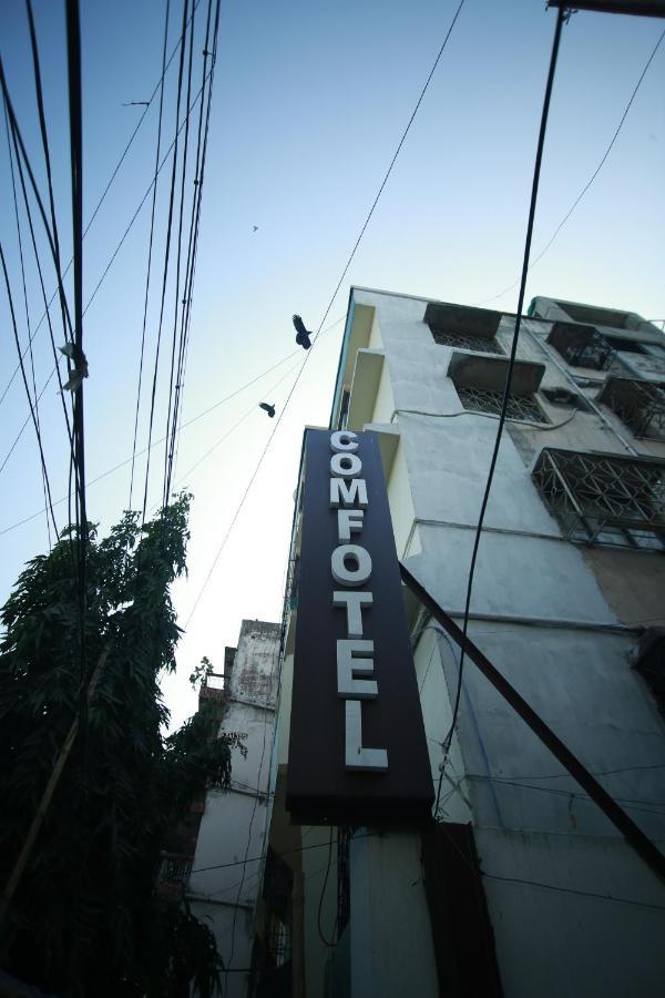 Hotel Comfotel Calcutta  Esterno foto